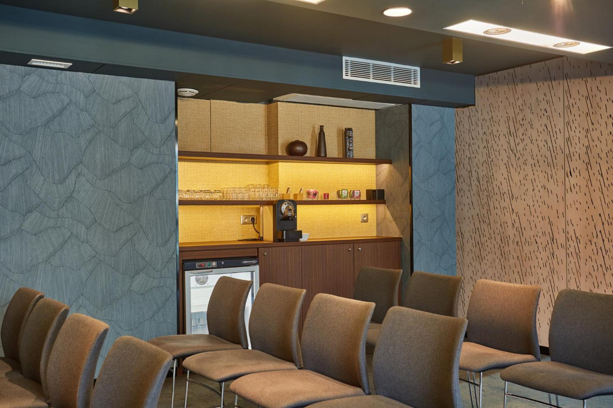 Voco Paris - Porte De Clichy By Ihg Eksteriør bilde